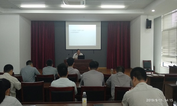 2691568774429501.jpg 陈思学讲解《质量人应具备的特质》.jpg