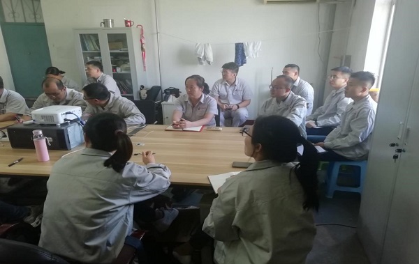 8951568774565838.jpg 中唯公司分会场.jpg